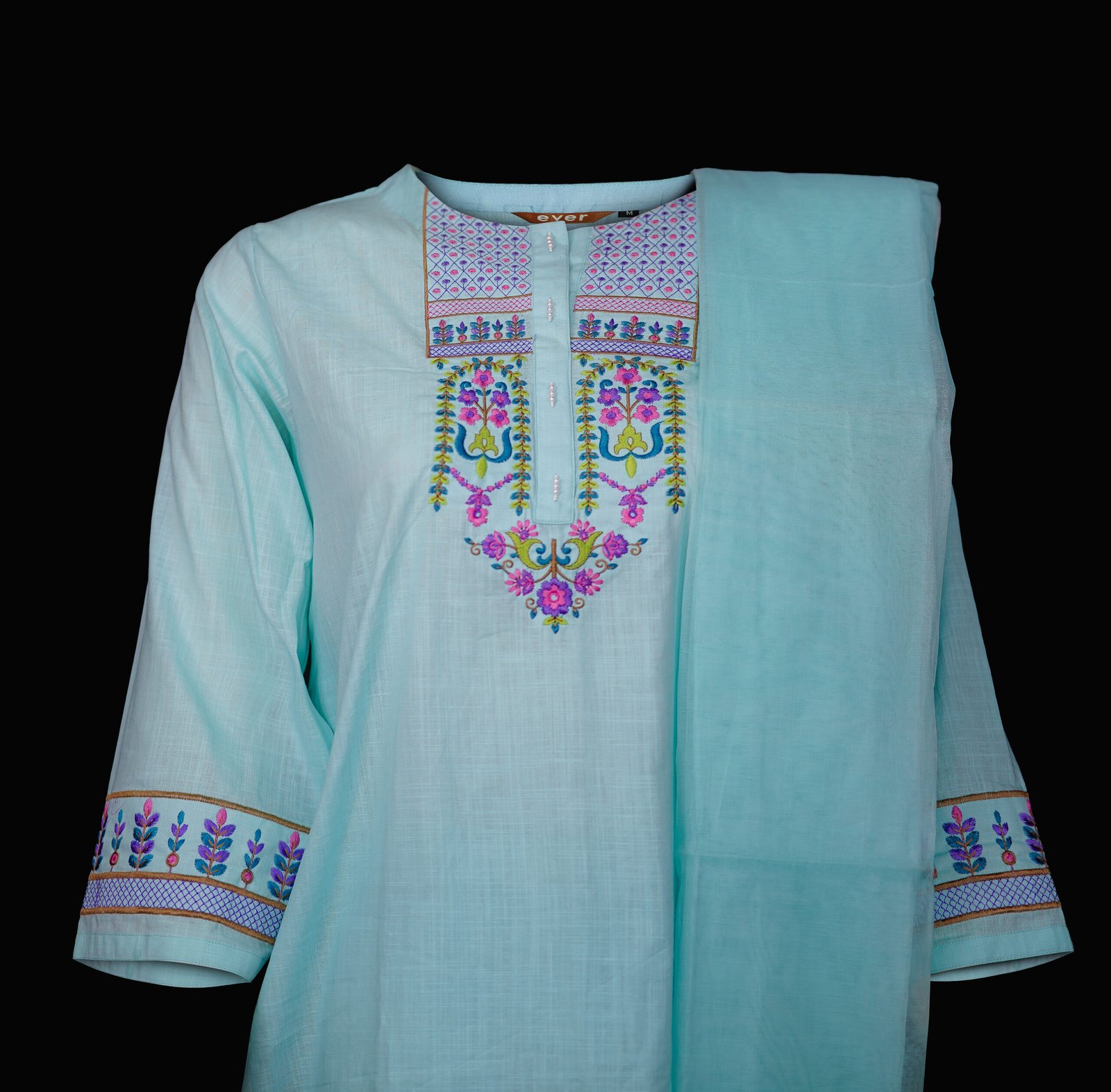 Aqua Essence Three-Piece Set