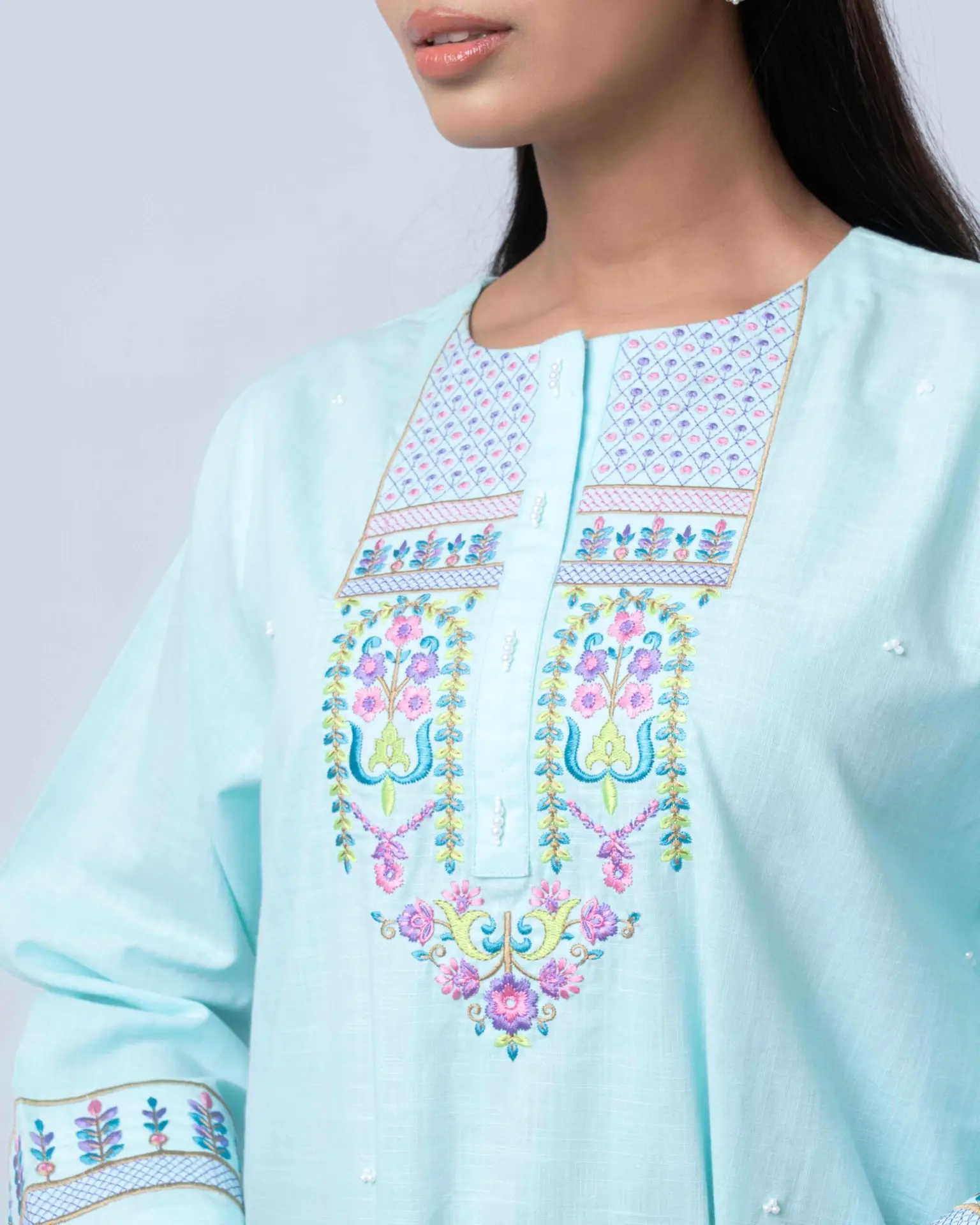 Aqua Essence Three-Piece Set
