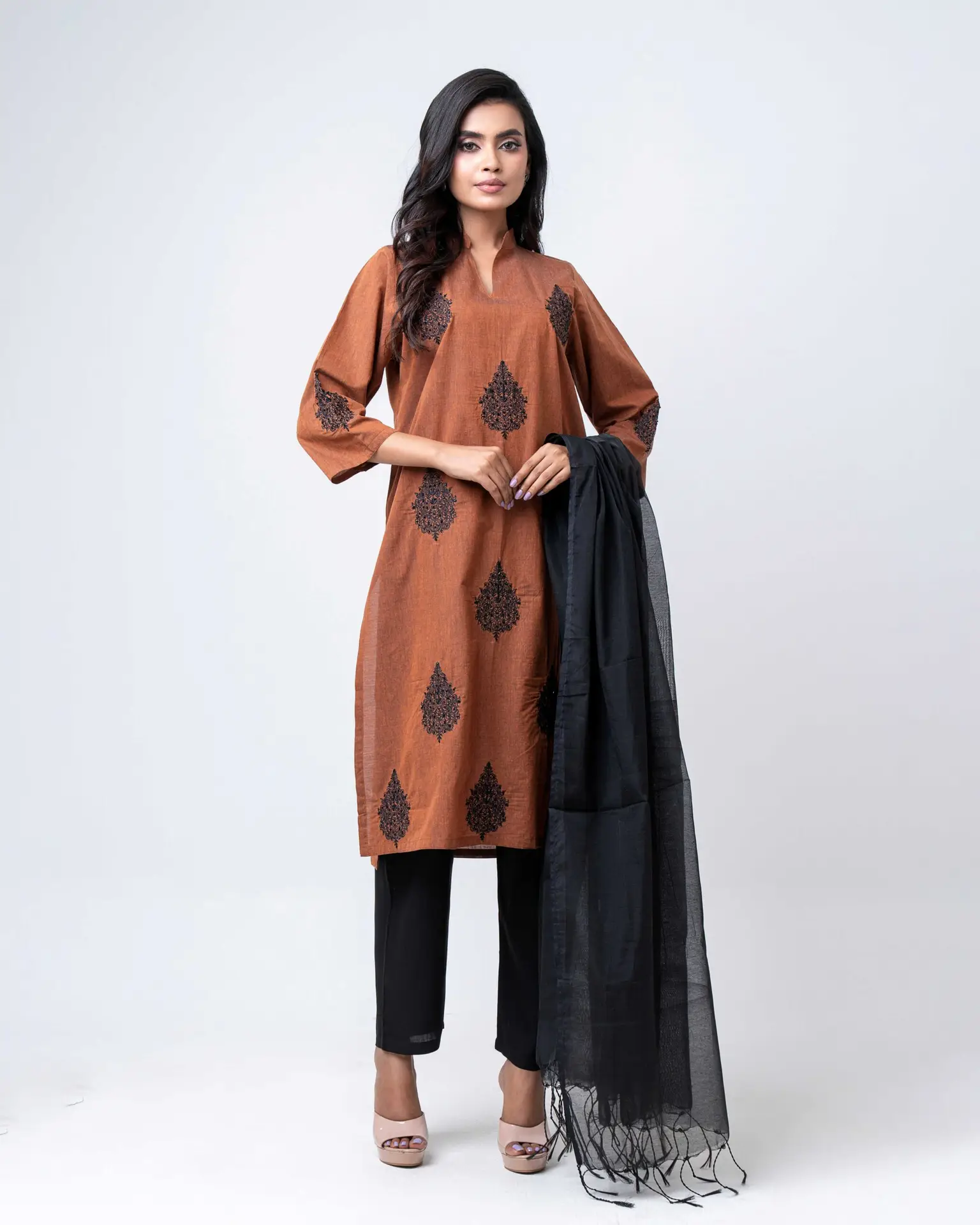 Amber Noir Embroidered Three-Piece Set