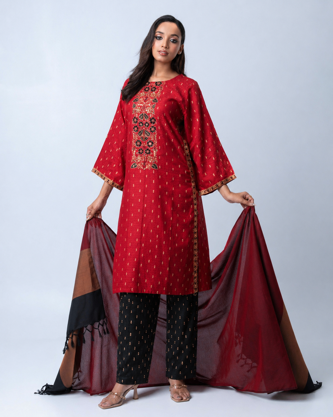 Crimson Royale Ensemble Selwar Kamiz