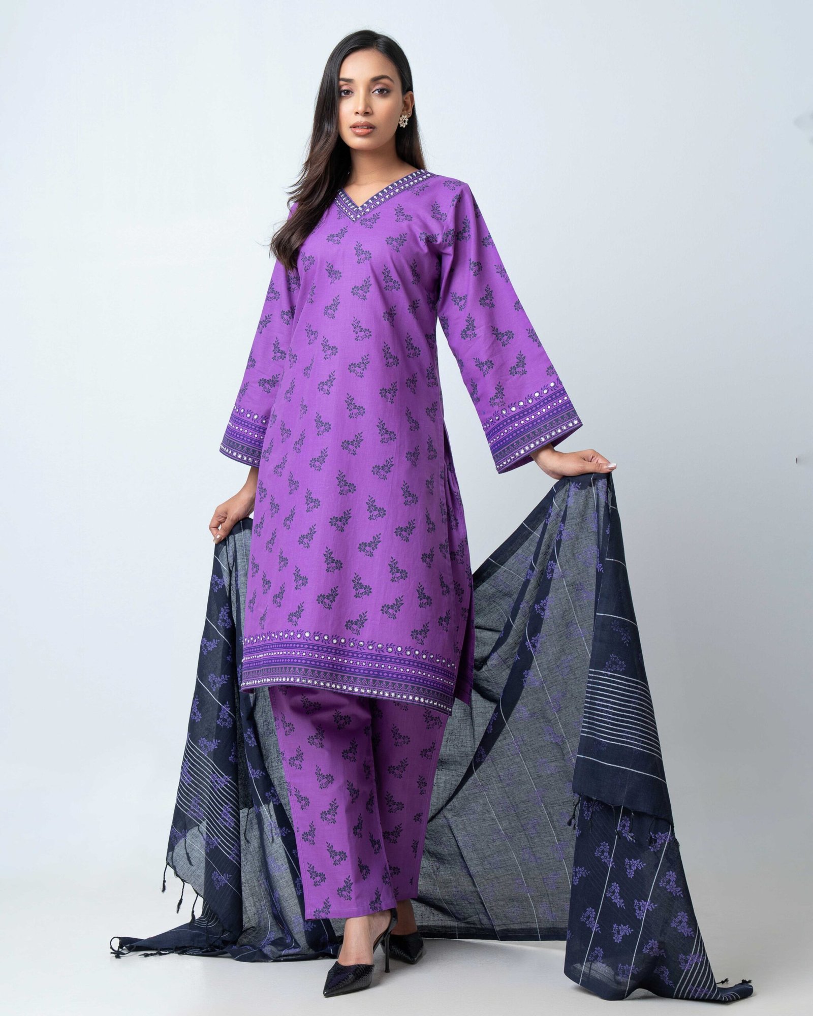 Violet Noir Shalwar Kameez